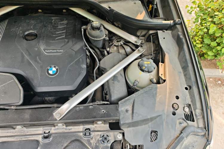 Used BMW X5 2021 Restyled xDrive30i M Sport Package Engine Bay Left