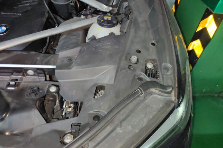 Used BMW X5 2021 Restyled xDrive30i M Sport Package Engine Bay Left
