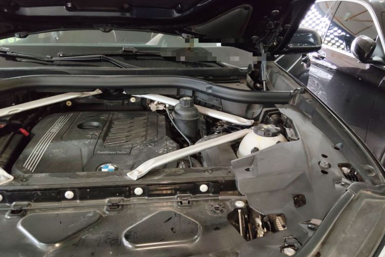 Used BMW X5 2021 Restyled xDrive40i M Sport Package Engine Bay Left
