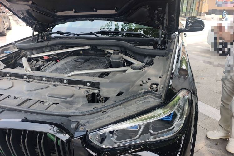 Used BMW X5 2021 Restyled xDrive40i M Sport Package Engine Bay Left