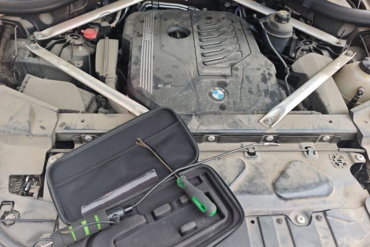 Used BMW X5 2021 xDrive40i M Sport Package Engine Bay