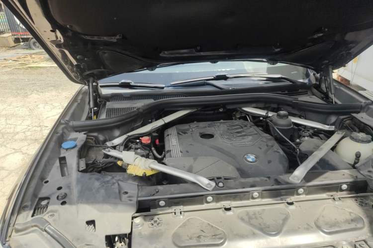 Used BMW X5 2021 Restyled xDrive30i M Sport Package Engine Bay Right