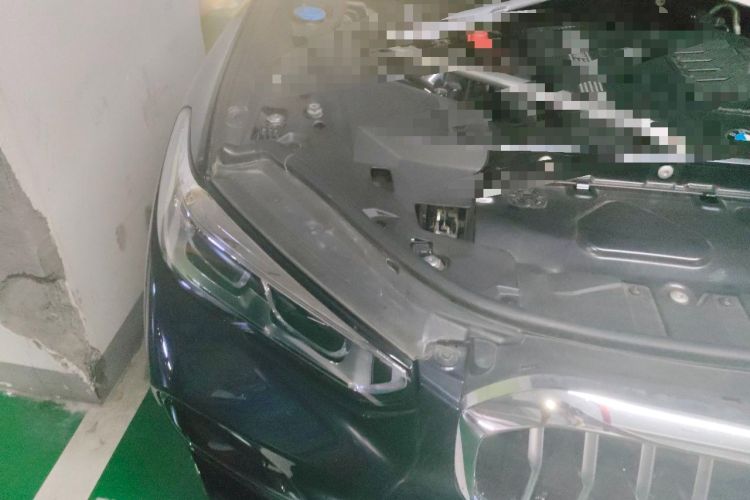 Used BMW X5 2021 Restyled xDrive40i M Sport Package Engine Bay Right