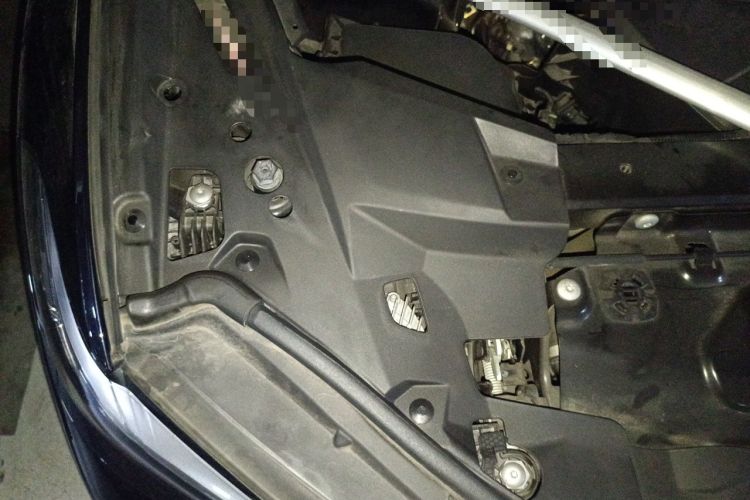 Used BMW X5 2021 Restyled xDrive30i M Sport Package Engine Bay Right