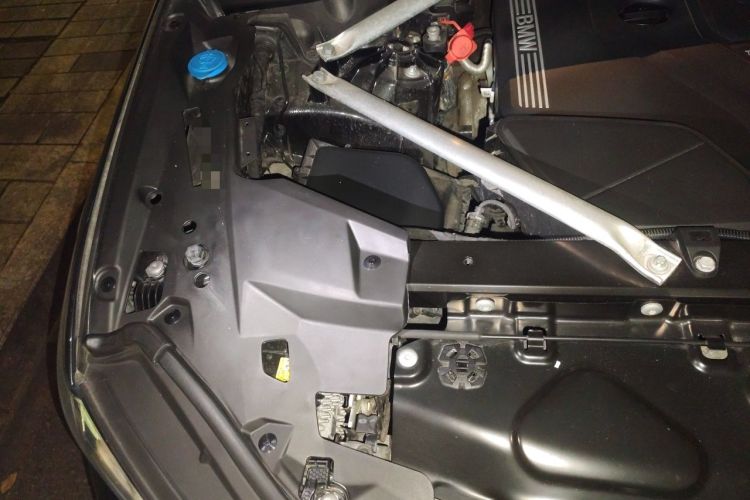 Used BMW X5 2021 Restyled xDrive30i M Sport Package Engine Bay Right