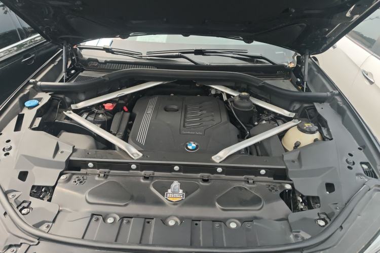 Used BMW X5 2021 xDrive40i Luxury Model with M Sport Package Engine Bay