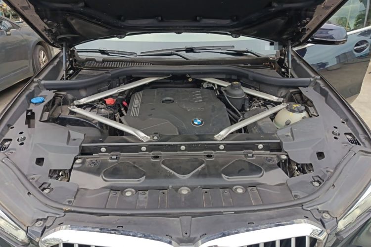 Used BMW X5 2021 xDrive30i M Sport Package Engine Bay