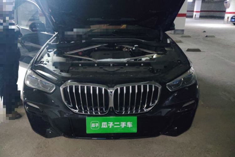 Used BMW X5 2021 xDrive40i M Sport Package Engine Bay