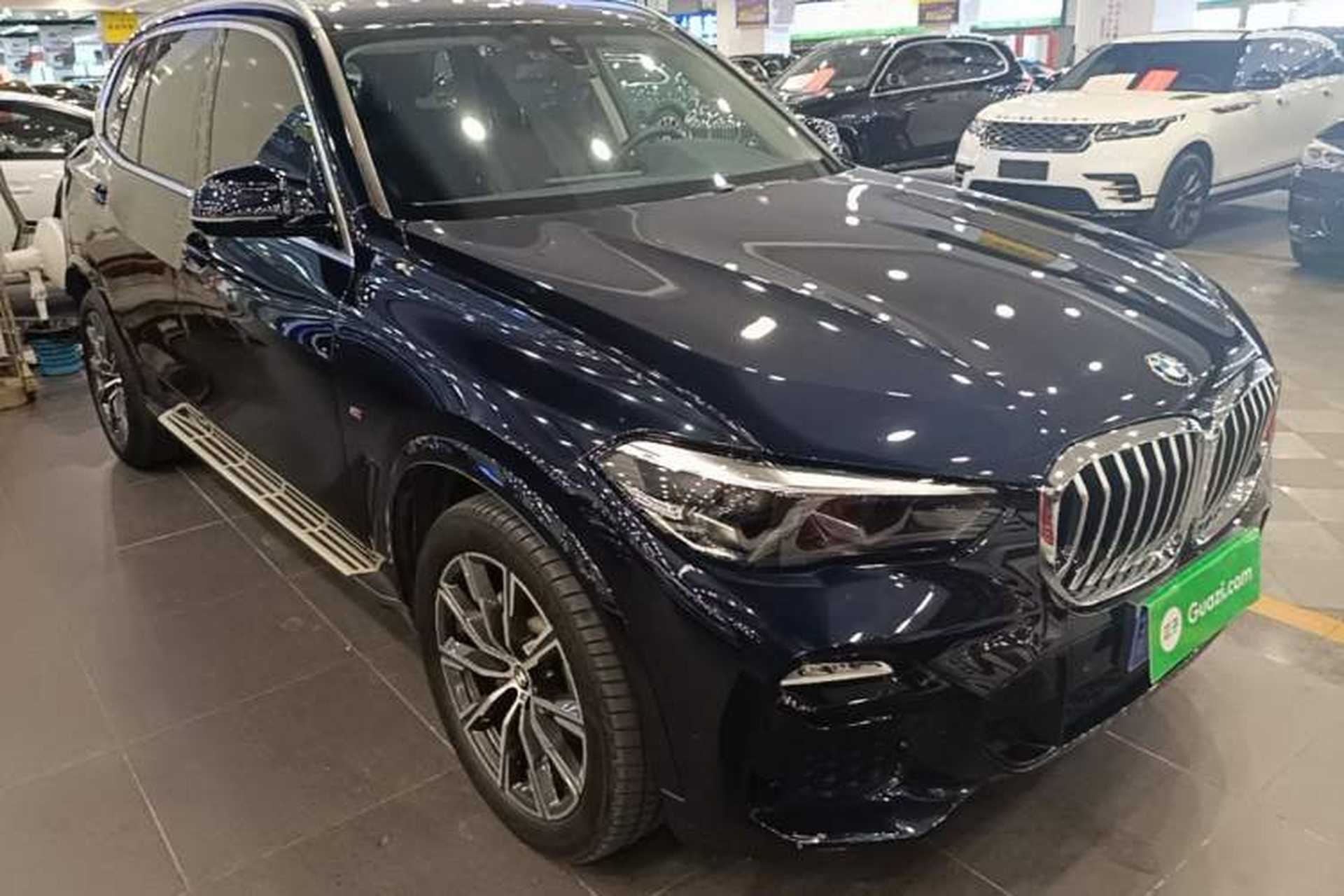 Used BMW X5 2021 xDrive30i M Sport Package Exterior 1