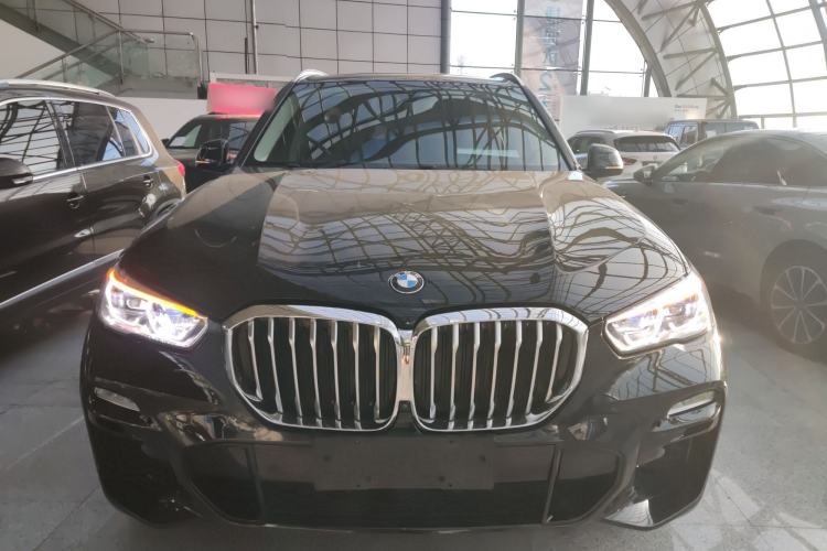 Used BMW X5 2021 Restyled xDrive40i M Sport Package Exterior 1