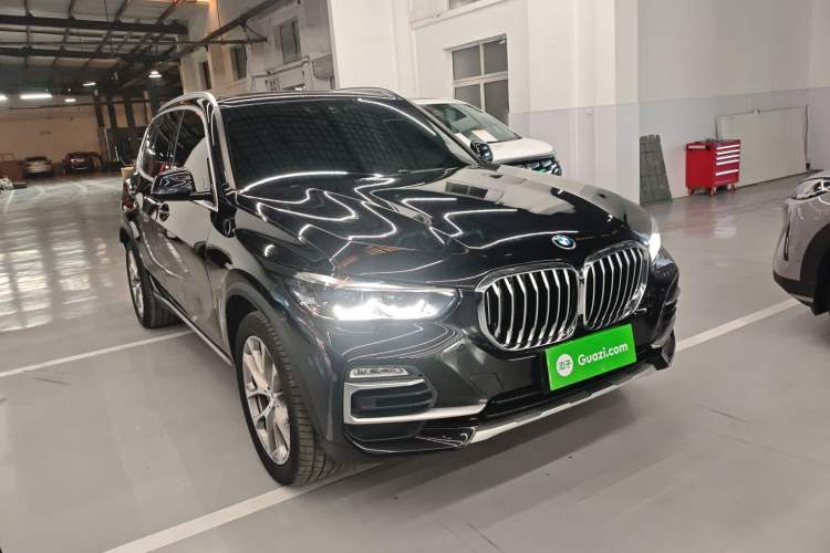 Used BMW X5 2021 xDrive30i X Design Package Exterior 1