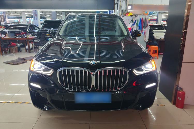 Used BMW X5 2021 xDrive30i M Sport Package Exterior 1