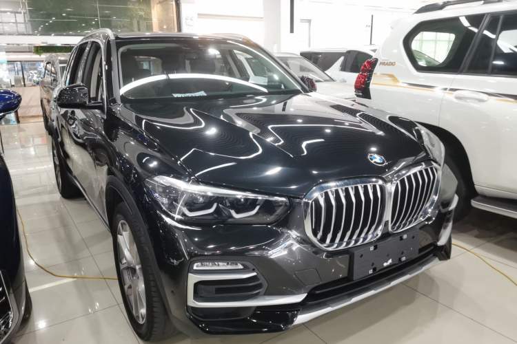 Used BMW X5 2021 xDrive30i X Design Package Exterior 1