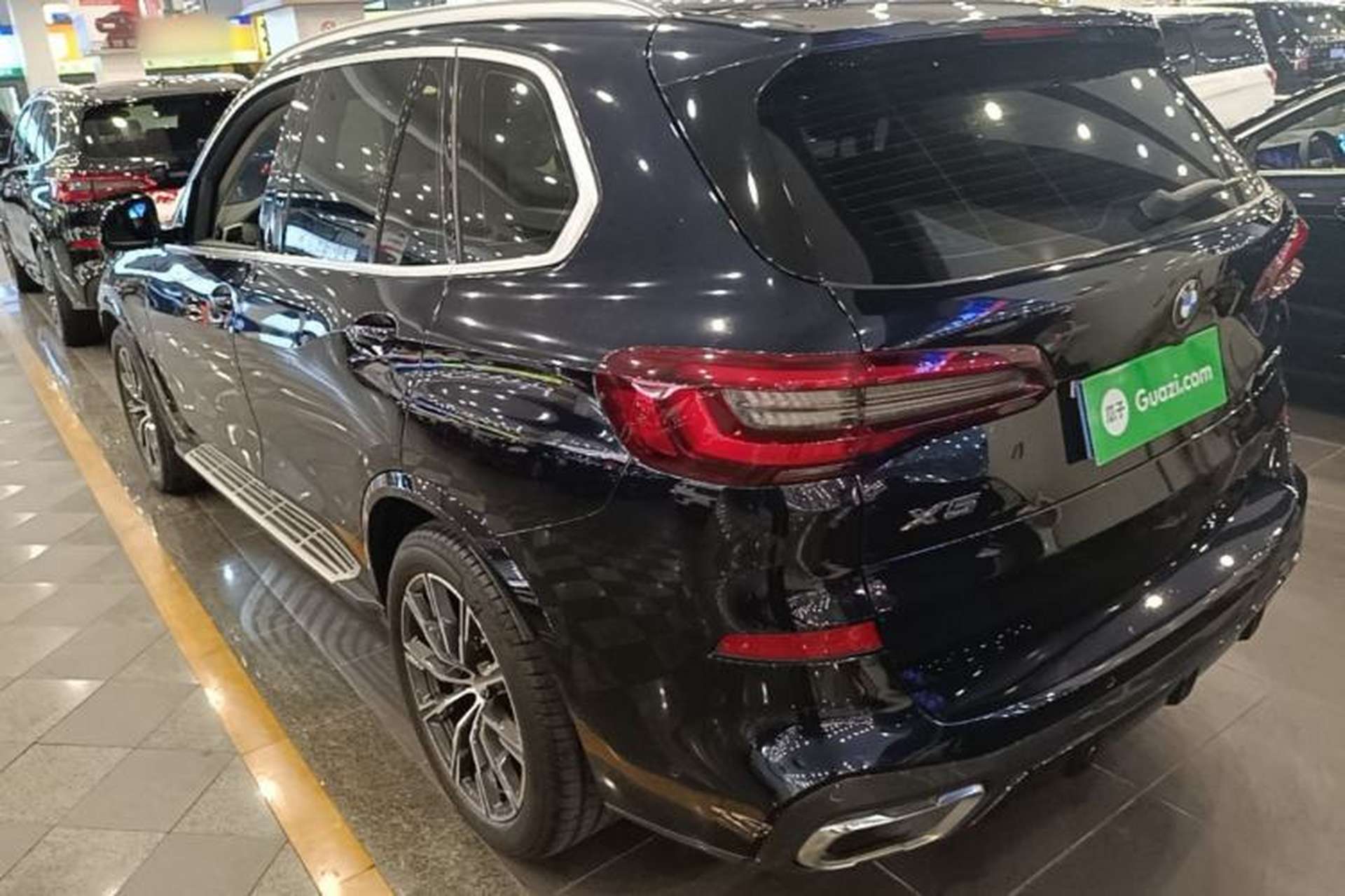 Used BMW X5 2021 xDrive30i M Sport Package Exterior 2