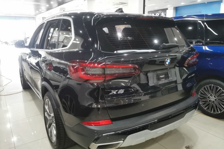 Used BMW X5 2021 xDrive30i X Design Package Exterior 2