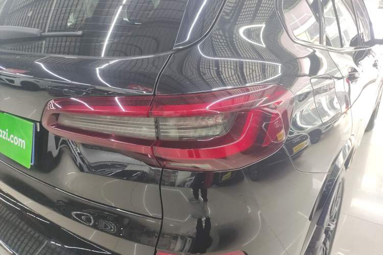 Used BMW X5 2021 Restyled xDrive40i M Sport Package Exterior 3