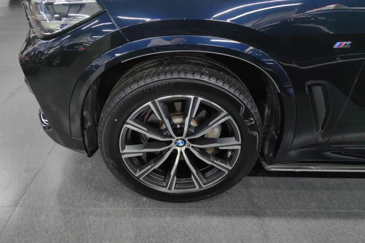 Used BMW X5 2021 Restyled xDrive30i M Sport Package Exterior 4
