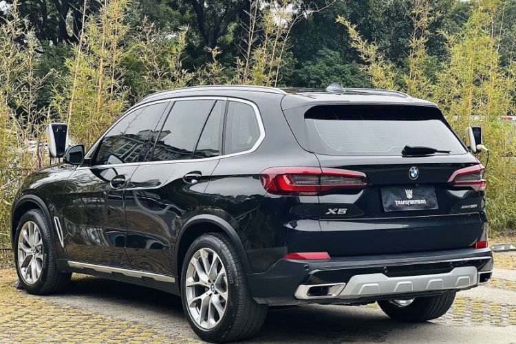 Used BMW X5 2021 Restyled xDrive30i X Design Package Exterior 4