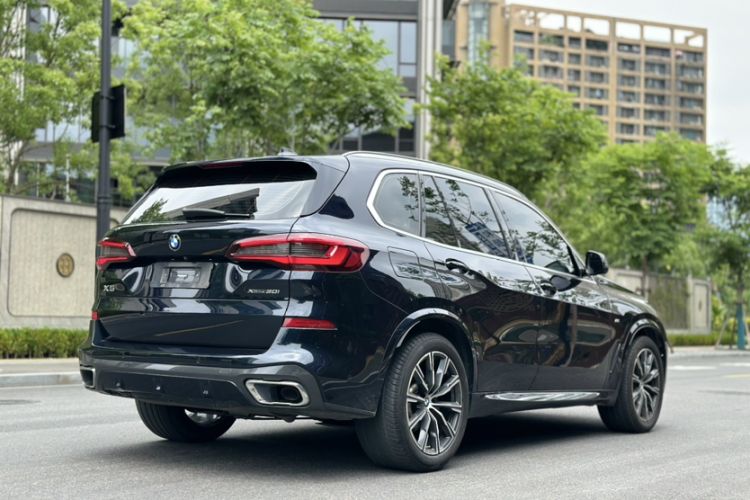 Used BMW X5 2021 Restyled xDrive30i M Sport Package Exterior 5