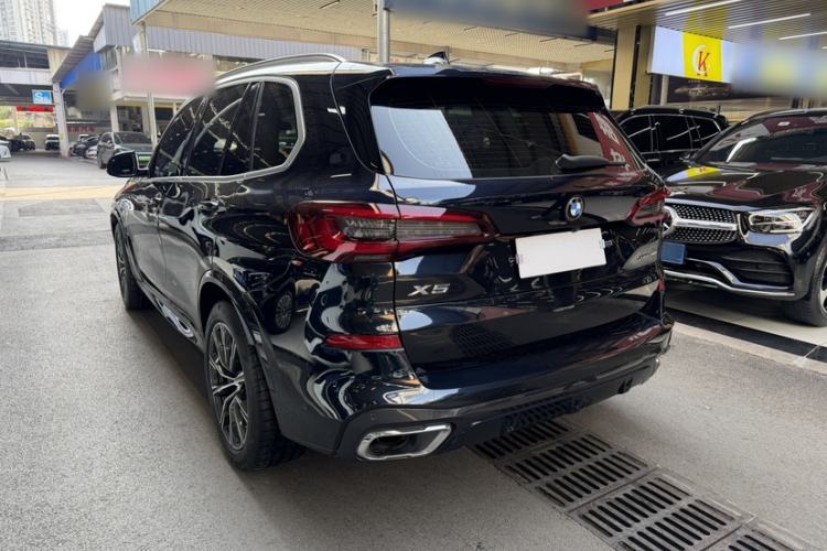 Used BMW X5 2021 xDrive30i M Sport Package Exterior 6
