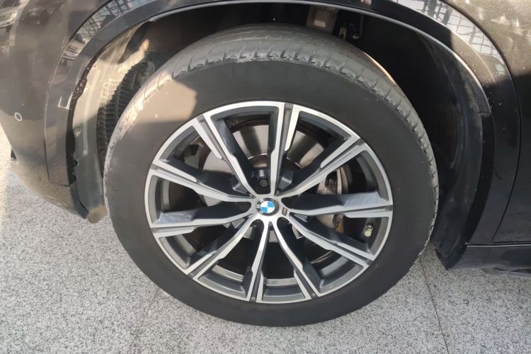 Used BMW X5 2021 Restyled xDrive40i M Sport Package Exterior 7