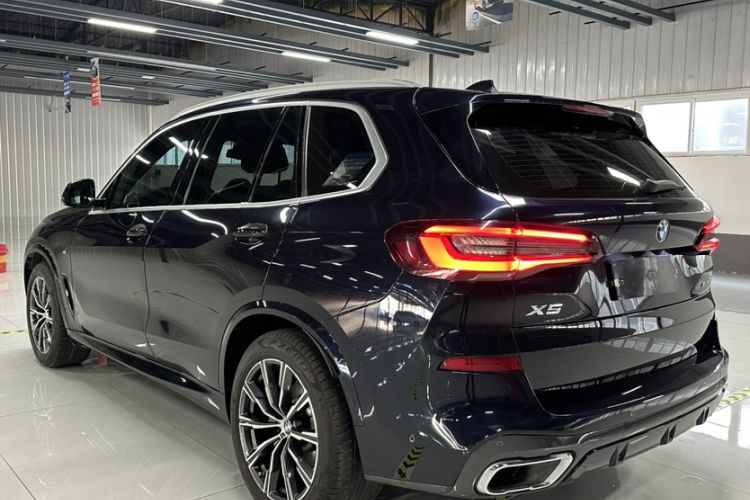 Used BMW X5 2021 xDrive30i M Sport Package Exterior 8