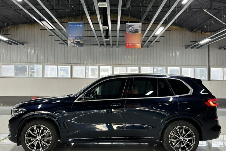 Used BMW X5 2021 xDrive30i M Sport Package Exterior 9
