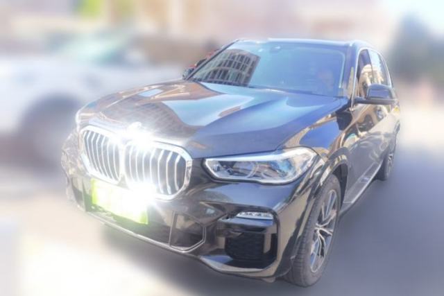 BMW X5 2021 xDrive40i M Sport Package d’occasion