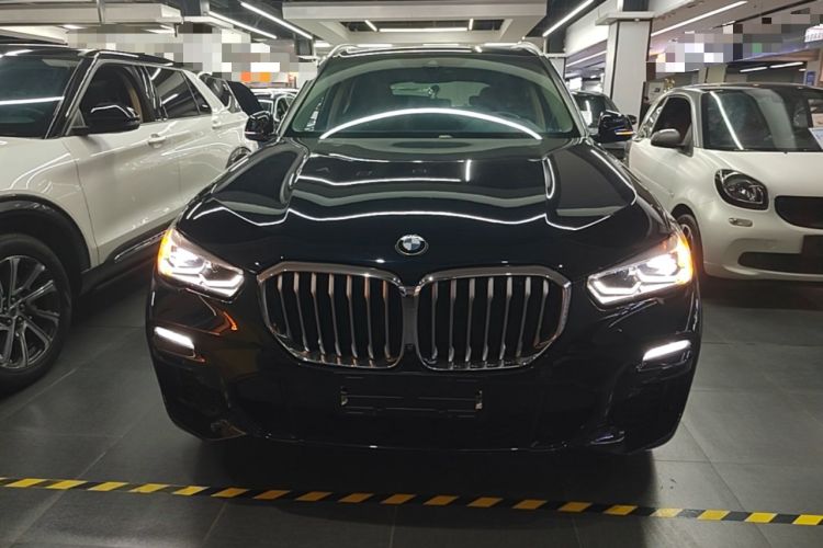 Used BMW X5 2021 xDrive30i M Sport Package Front