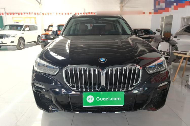 Used BMW X5 2021 xDrive40i M Sport Package Front