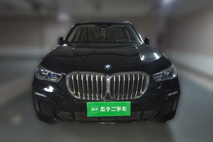 Used BMW X5 2021 xDrive40i Luxury Model with M Sport Package Front