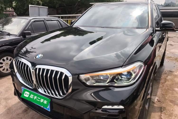 Used BMW X5 2021 xDrive40i Luxury Model with M Sport Package Front