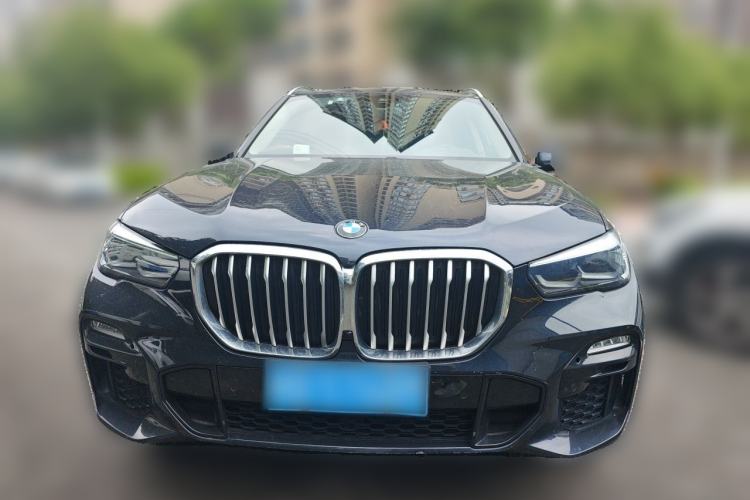 Used BMW X5 2021 xDrive30i M Sport Package Front