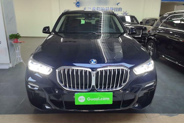 Used BMW X5 2021 xDrive40i M Sport Package Front