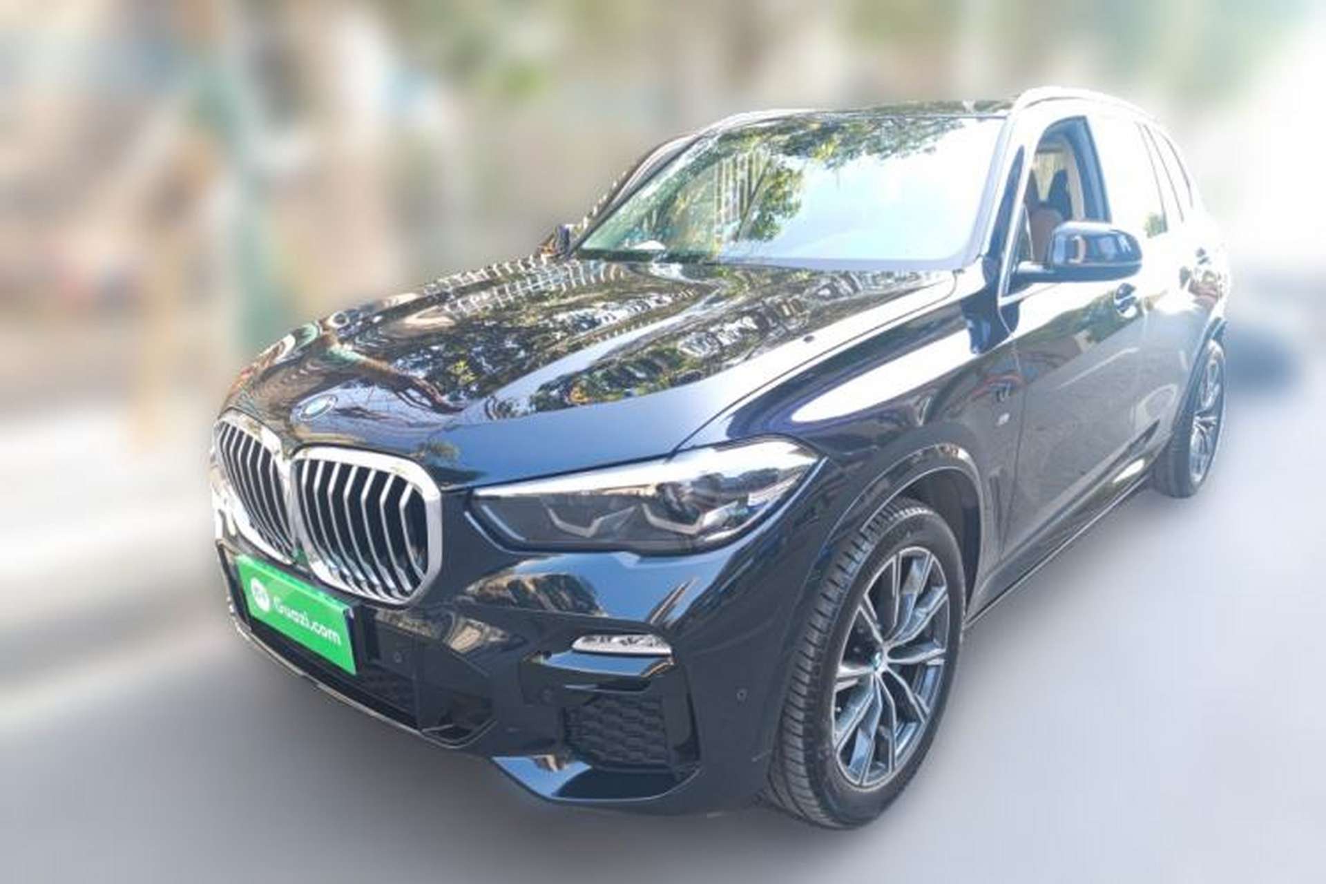 Used BMW X5 2021 xDrive30i M Sport Package Front Left 45 Deg