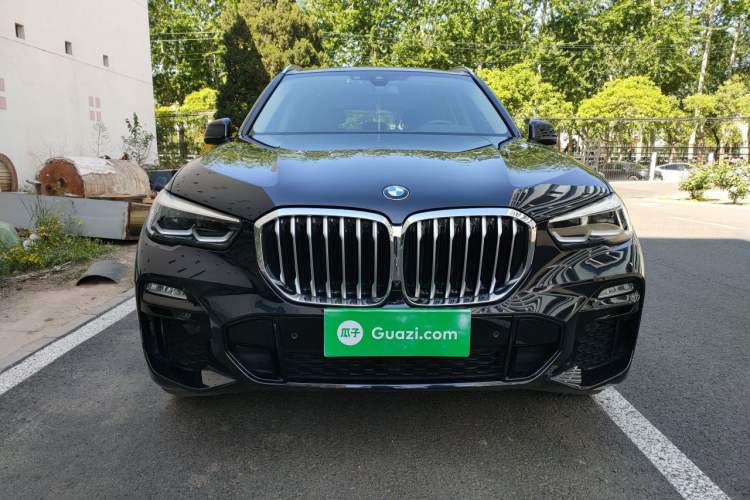 Used BMW X5 2021 xDrive30i M Sport Package Front