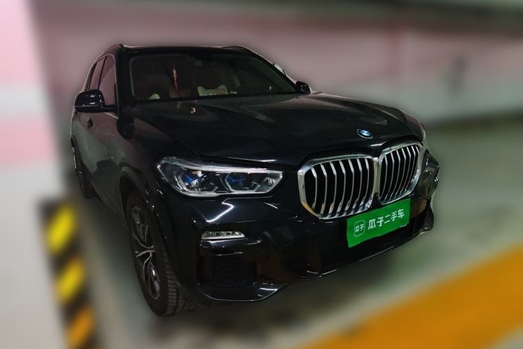 Used BMW X5 2021 Restyled xDrive40i M Sport Package Front Right 45 Deg