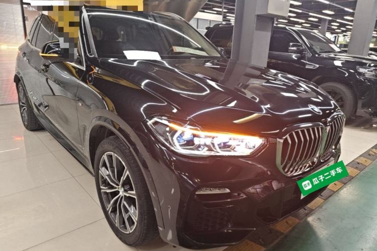 Used BMW X5 2021 Restyled xDrive40i M Sport Package Front Right 45 Deg