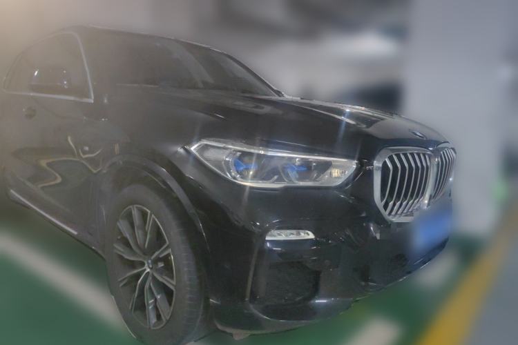Used BMW X5 2021 Restyled xDrive40i M Sport Package Front Right 45 Deg