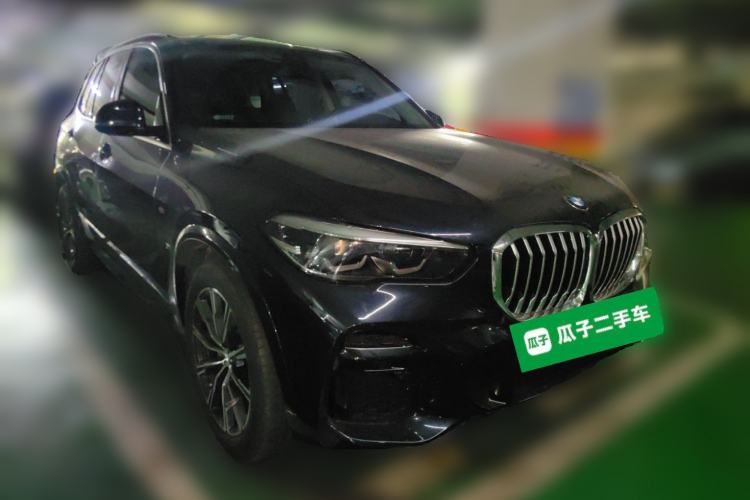 Used BMW X5 2021 Restyled xDrive30i M Sport Package Front Right 45 Deg