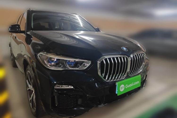 Used BMW X5 2021 Restyled xDrive40i Luxury Version M Sport Package Front Right 45 Deg