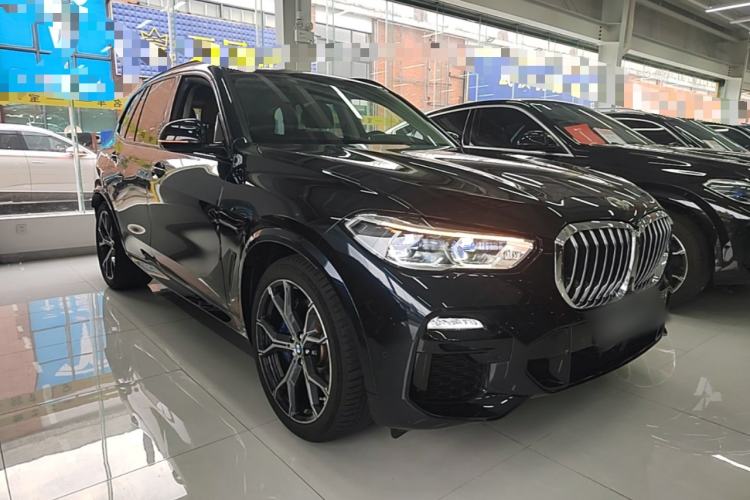 Used BMW X5 2021 Restyled xDrive40i Luxury Version M Sport Package Front Right 45 Deg
