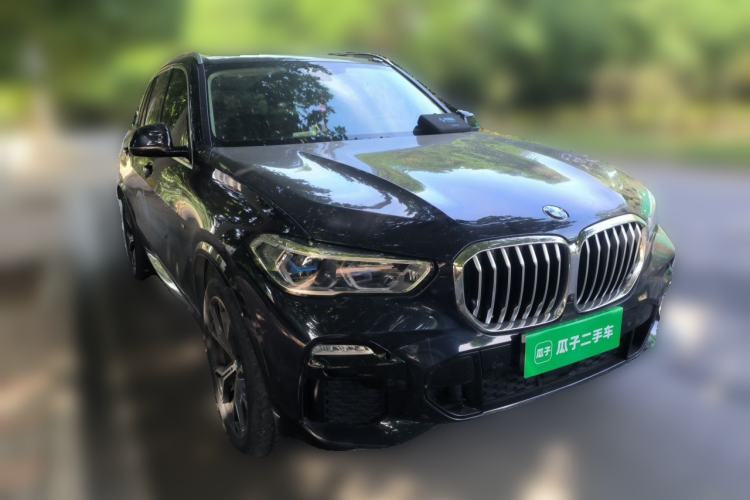 Used BMW X5 2021 Restyled xDrive40i Luxury Version M Sport Package Front Right 45 Deg