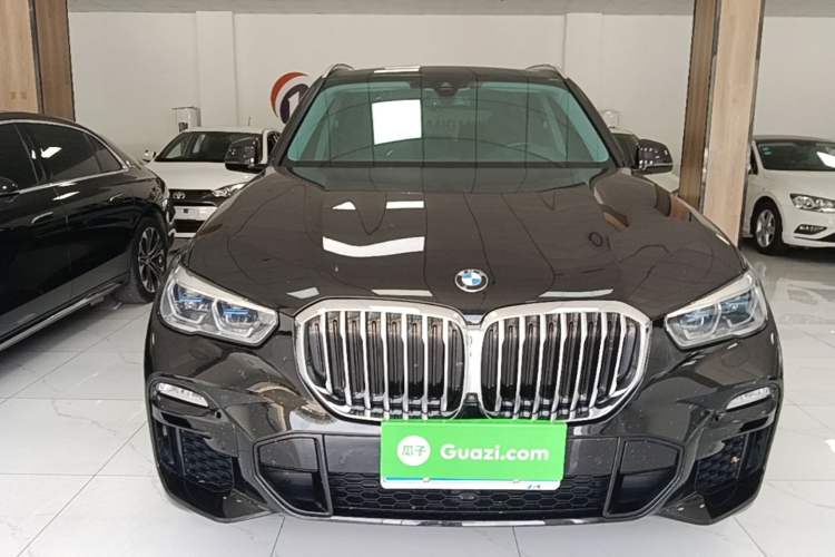 Used BMW X5 2021 Restyled xDrive40i M Sport Package Front