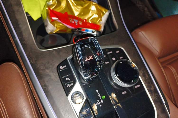 Used BMW X5 2021 Restyled xDrive30i M Sport Package Gear Lever