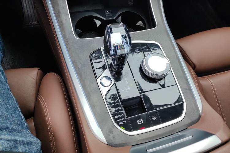 Used BMW X5 2021 xDrive40i M Sport Package Gear Lever