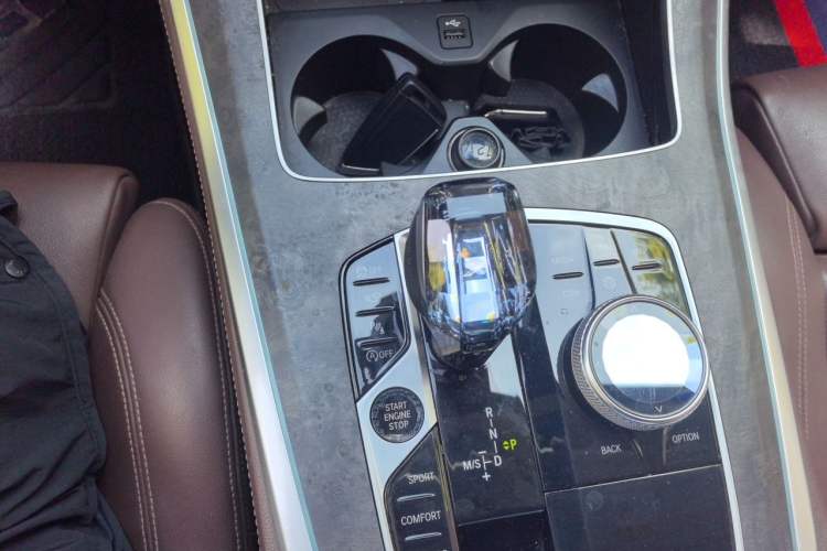 Used BMW X5 2021 xDrive40i M Sport Package Gear Lever