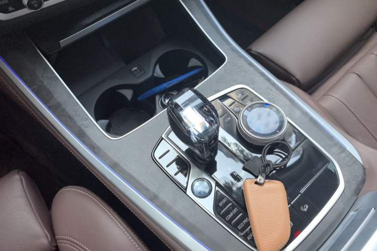 Used BMW X5 2021 Restyled xDrive30i M Sport Package Gear Lever