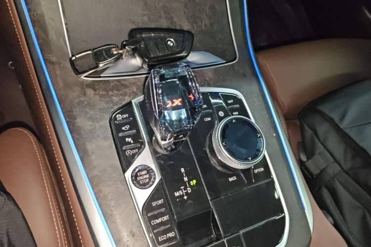Used BMW X5 2021 Restyled xDrive40i M Sport Package Gear Lever