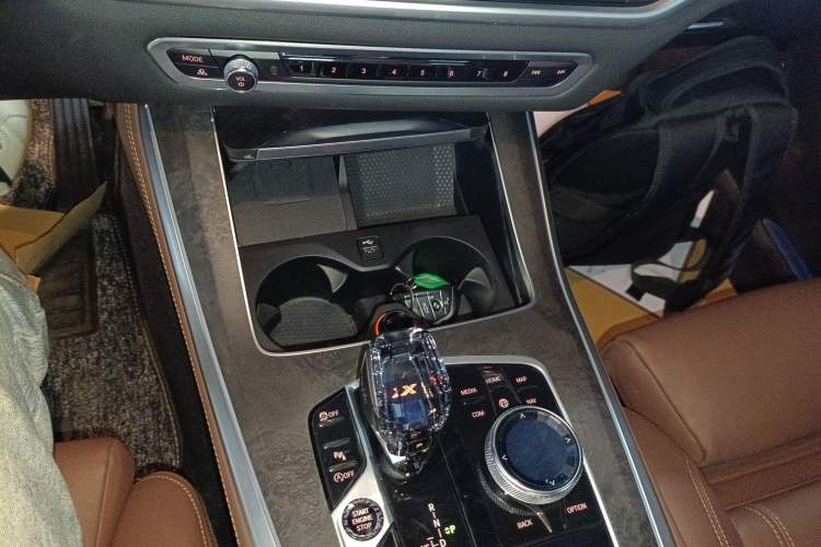 Used BMW X5 2021 xDrive30i M Sport Package Gear Lever